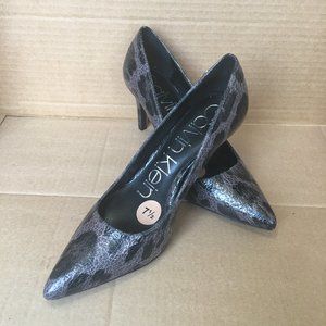 Calvin Klein Nilly Stretch Lycra Pump